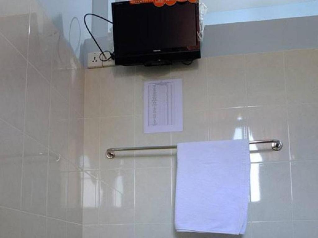Penguin Hotel Kawthaung Kültér fotó