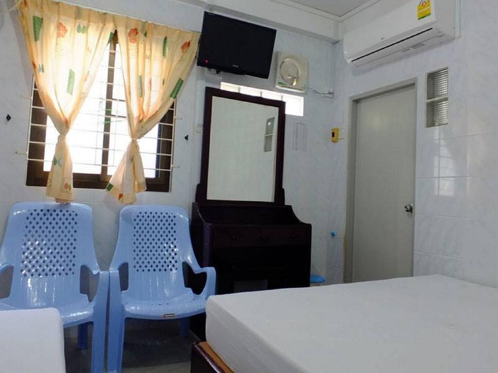 Penguin Hotel Kawthaung Kültér fotó