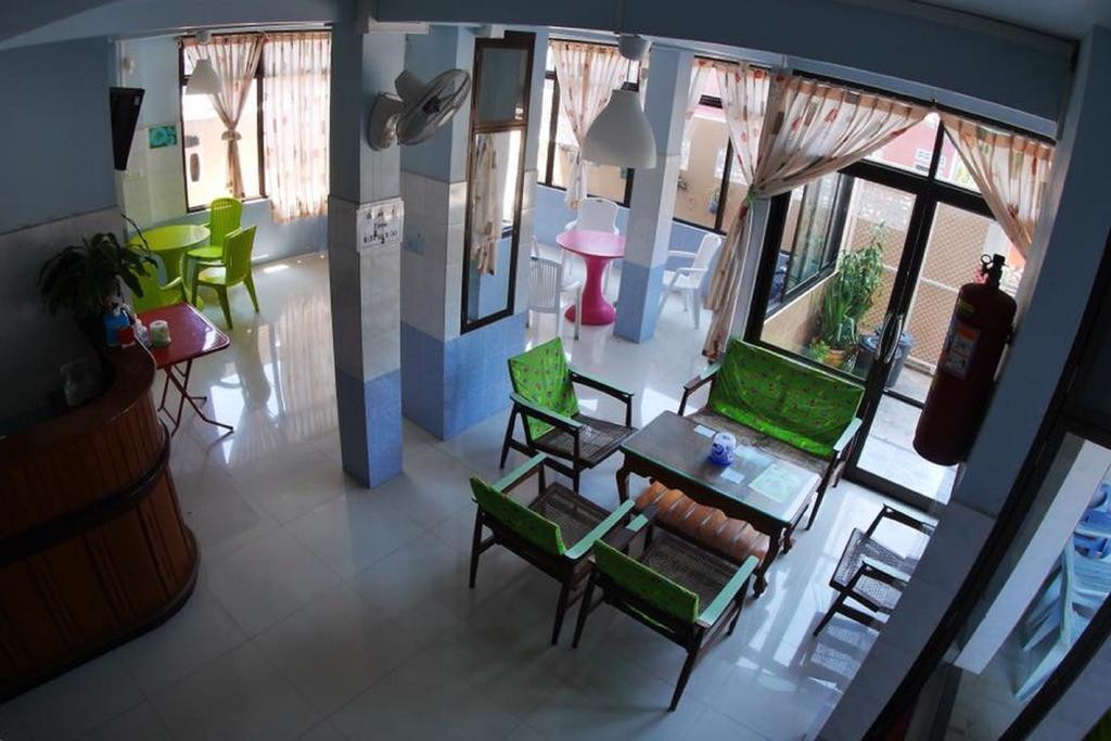 Penguin Hotel Kawthaung Kültér fotó
